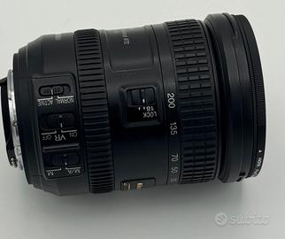 obiettivo zoom NIkon AFS NIkkor 18 -200 F 3.55.6 G