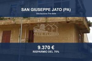 Immobile in asta di 146 m² con più di 5 locali a S