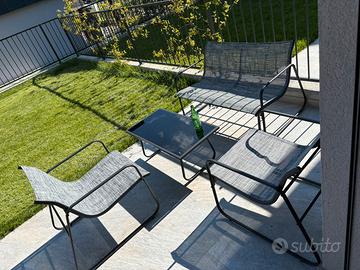 Set da giardino nuovo