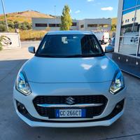 Suzuki Swift 1.2 Hybrid Top