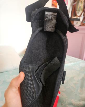ginocchiere per moto
