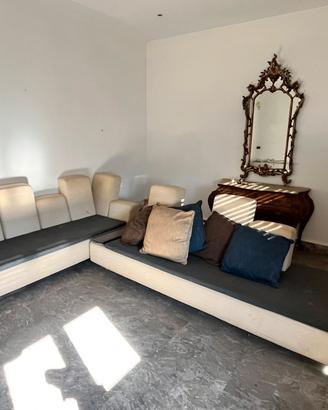 Giorgetti Sofà multiplo disegnato da Adami Nicola