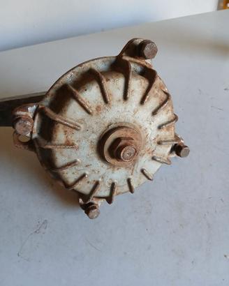 Mozzo anteriore vespa 125 150