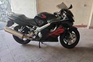 Honda CBR 600F anno 2000