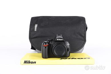 Nikon D3000 USATO GARANTITO PER DUE ANNI