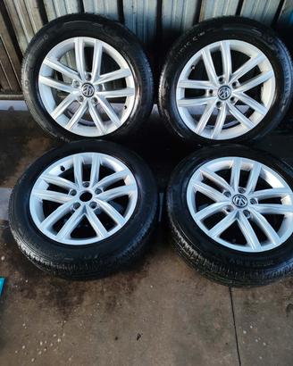 GOMME E CERCHI ORIGINALI VOLKSWAGEN GOLF 