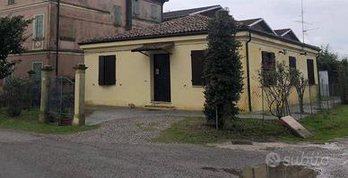 Immobile in asta di 173 m² con 4 locali a Fabbrico