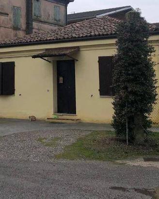 Immobile in asta di 173 m² con 4 locali a Fabbrico