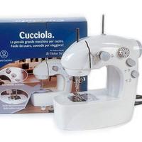 Macchina da cucire cucciola