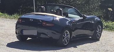 MAZDA MX5 SPIDER KAZARI