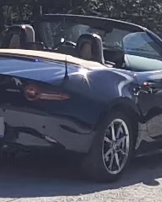 MAZDA MX5 SPIDER KAZARI