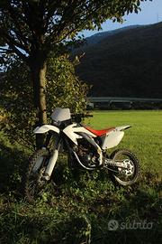 HM 50