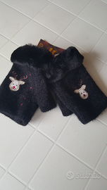 Guanti neri con bordo in pelliccia