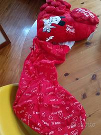 peluche giganti hello.spank ed uno piccolo a cuore