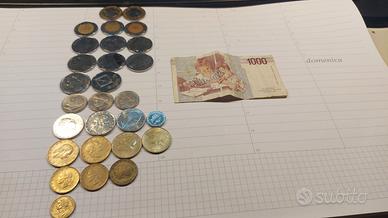 VENTINOVE VECCHIE MONETE ITALIANE IN LIRE