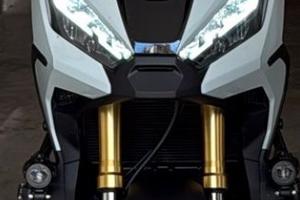 HONDA XADV 750 /2024/ Solo 4000 KM GARANZIA