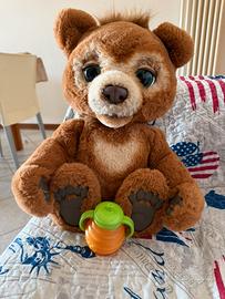 FurReal Cubby Il Mio Orsetto Curioso