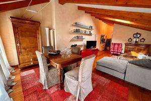 Appartamento di 90 m² con 4 locali e box auto a Bi