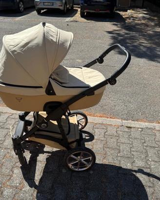 Il passeggino Junama Termo Mix 2 in 1