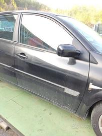 Porta anteriore dx nuda RENAULT MEGANE del 2006