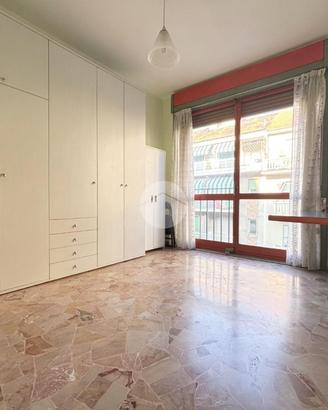 MONOLOCALE A TORINO
