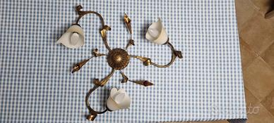 Plafoniera in ferro e applique abbinate