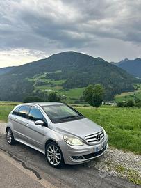 Mercedes B 180 CDI Sport