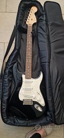 chitarra elettrica Squire Stratocaster 70s