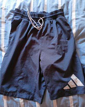 Pantaloncini sportivi adidas