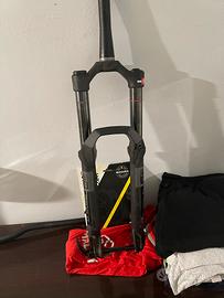 Fircella rock shox nuova da 170 mm smontata da ebi