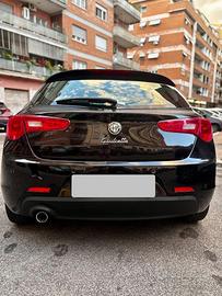 ALFA ROMEO GIULIETTA 1.6 JTDm 105 CV DISTINCTIVE –