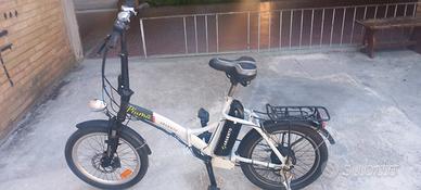 bici elettriche PIU MA D'ARGENTO lUCCiolSMART WAJ 