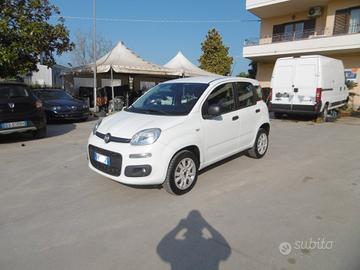Fiat Panda 0.9 TwinAir Turbo Natural Power Lounge