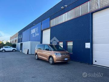 CAPANNONE A SAN GIOVANNI LUPATOTO