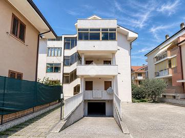 4 LOCALI A GIULIANOVA