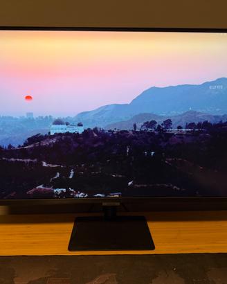 Samsung monitor M70 32"