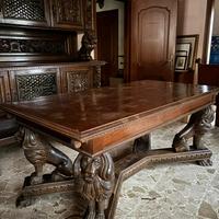 Tavolo in legno massello