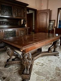 Tavolo in legno massello