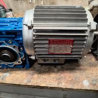 motore elettrico con riduttore