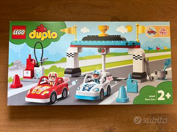 Duplo Set macchinine auto da corsa 10947