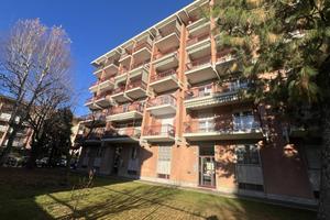 4 LOCALI A BORGARO TORINESE