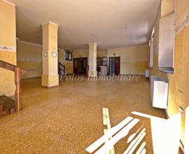 Locale - Fermo