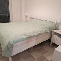 Letto+materasso+topper e due comodini