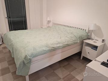 Letto+materasso+topper e due comodini