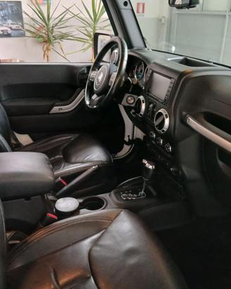 JEEP WRANGLER SAHARA