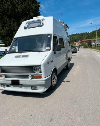 Iveco daily 35-08 camper puro