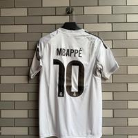 Maglia Mbappe Real Madrid
