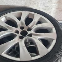 Pneumatici e cerchi 245/45ZR18