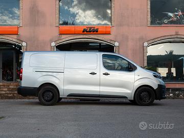 Toyota proace expert jumpy vivaro