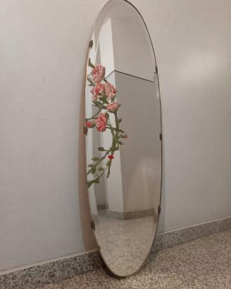 Specchio da parete anni 50 con cornice in ottone